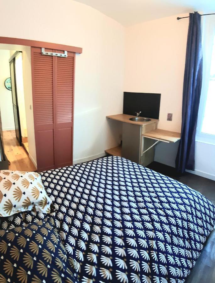 La Glaciere - Chambre Avec Salle De Bain - 2 Personnes เลอม็องส์ ภายนอก รูปภาพ